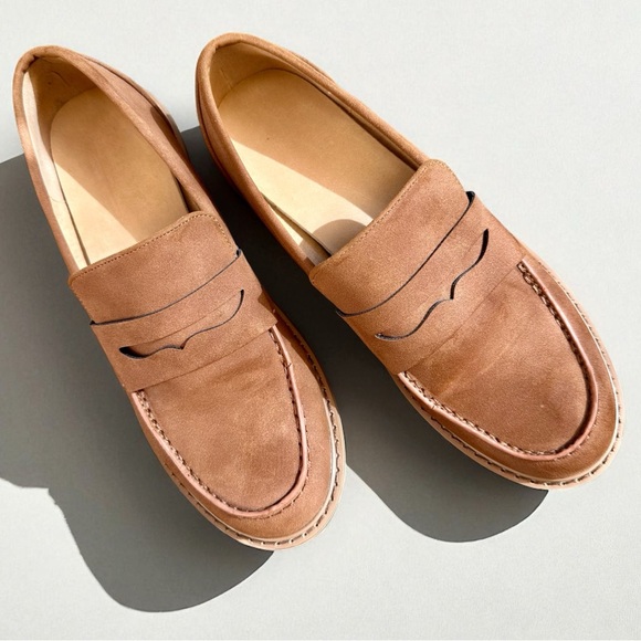 TARYN by Taryn Rose | Devanie Memory Foam Penny Loafers | Size 9 | Brown ✨ - Picture 1 of 10